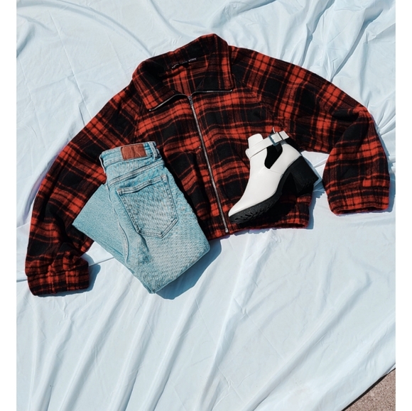 🚨Pumpkin Patch Collection// Flannel Jacket - Picture 4 of 8